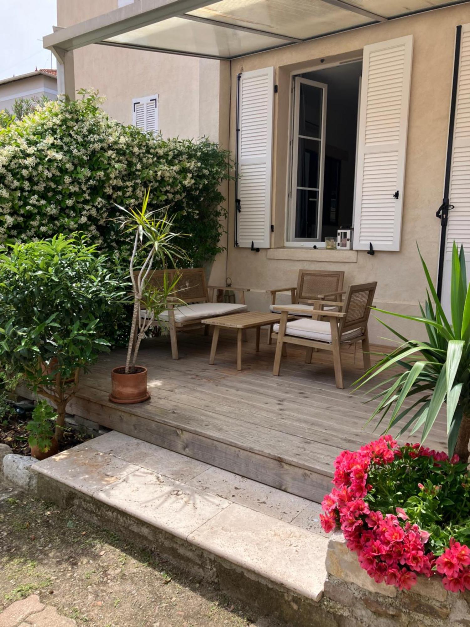 Charmant Appartement Cosy Saint-Raphaël Exterior foto